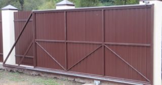 Купить откатные ворота из профнастила Урюпинск, цена от 1782 руб.