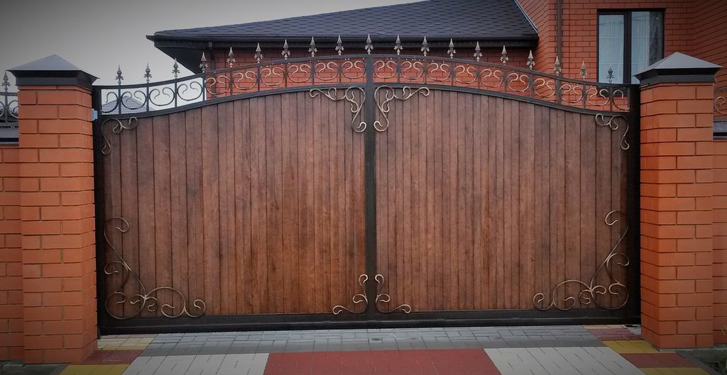 Купить простые ворота для дома: советы по выбору, установке и уходу в Урюпинске от 33540 руб | ВоротМастер-Рюп