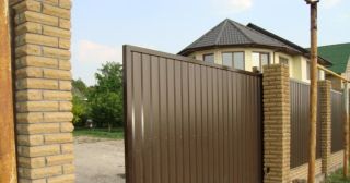 Купить откатные ворота из профнастила Урюпинск, цена от 1782 руб.