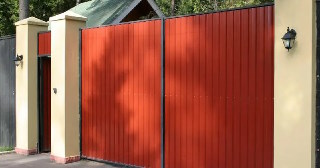 Купить ворота из профнастила Урюпинск, цена от 4140 руб.